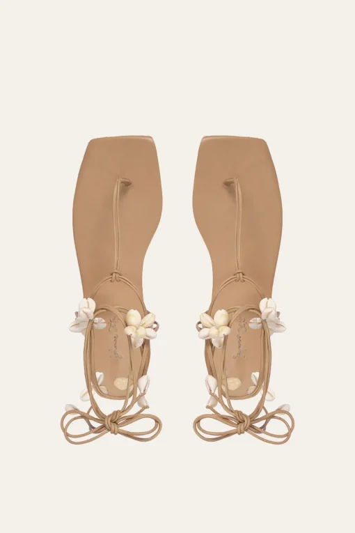 Amazonia Peruana Sandals In Nude