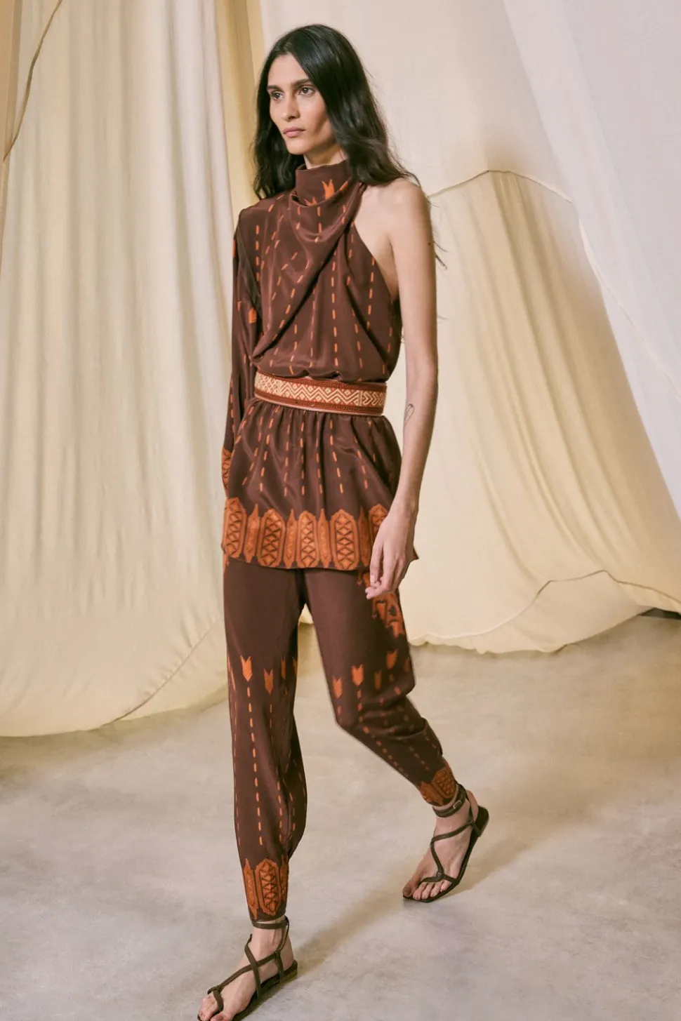 Central Portions Sandals In Chocolate