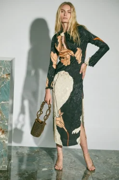 Esencia Femenina Dress