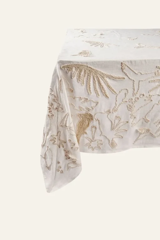 Natural Spice Esperanza Square Tablecloth