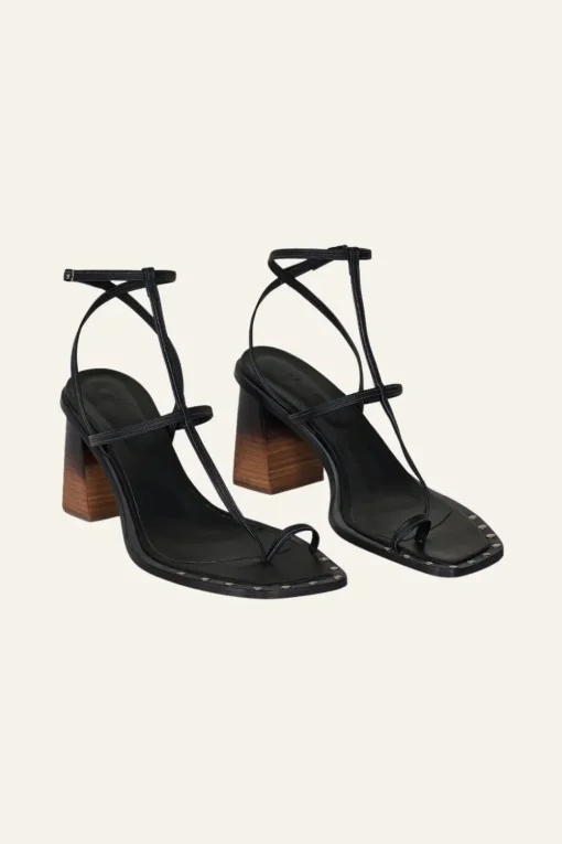 The Maze Heels In Black